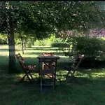 Vila Normand Avec Sa Grande Piscine Chauffee Toute L Annee Sur Parc Arbore Et Clos En Plein Coeur De La Campagne Adapte Aux Kids Et Dog Friendly *